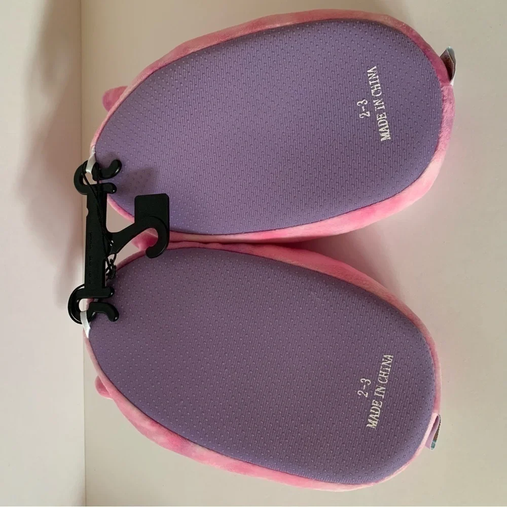 NWT. SQUISHMALLOWS Lola The Unicorn Slippers